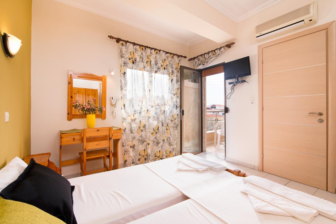 Villa Oasis ลิเมนาเรีย ภายนอก รูปภาพ