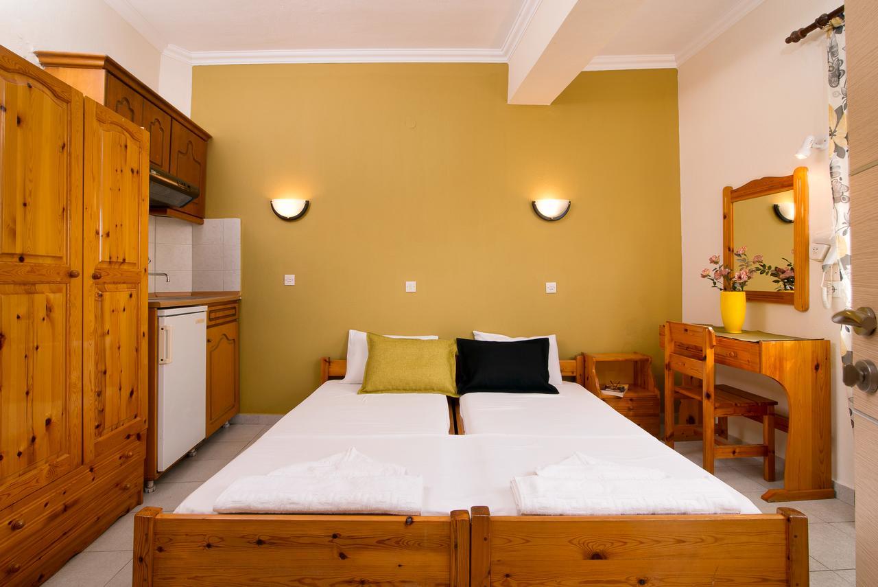 Villa Oasis ลิเมนาเรีย ภายนอก รูปภาพ